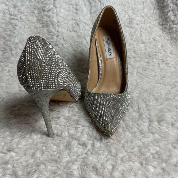 Steve Madden Alary Rhinestone slip on heels pointed toe size 7.5M - Picture 5 of 12